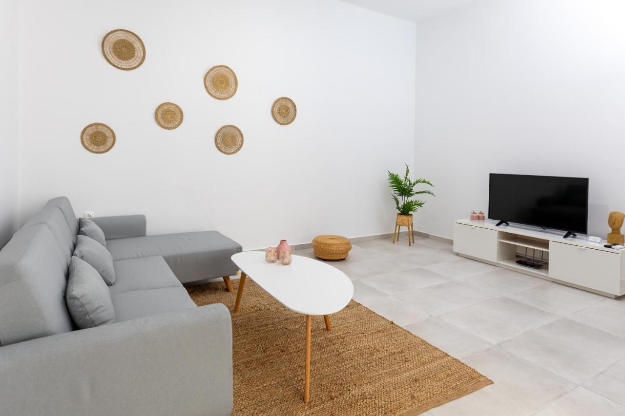 Angelana Luxury Apartments Rhodes City Esterno foto