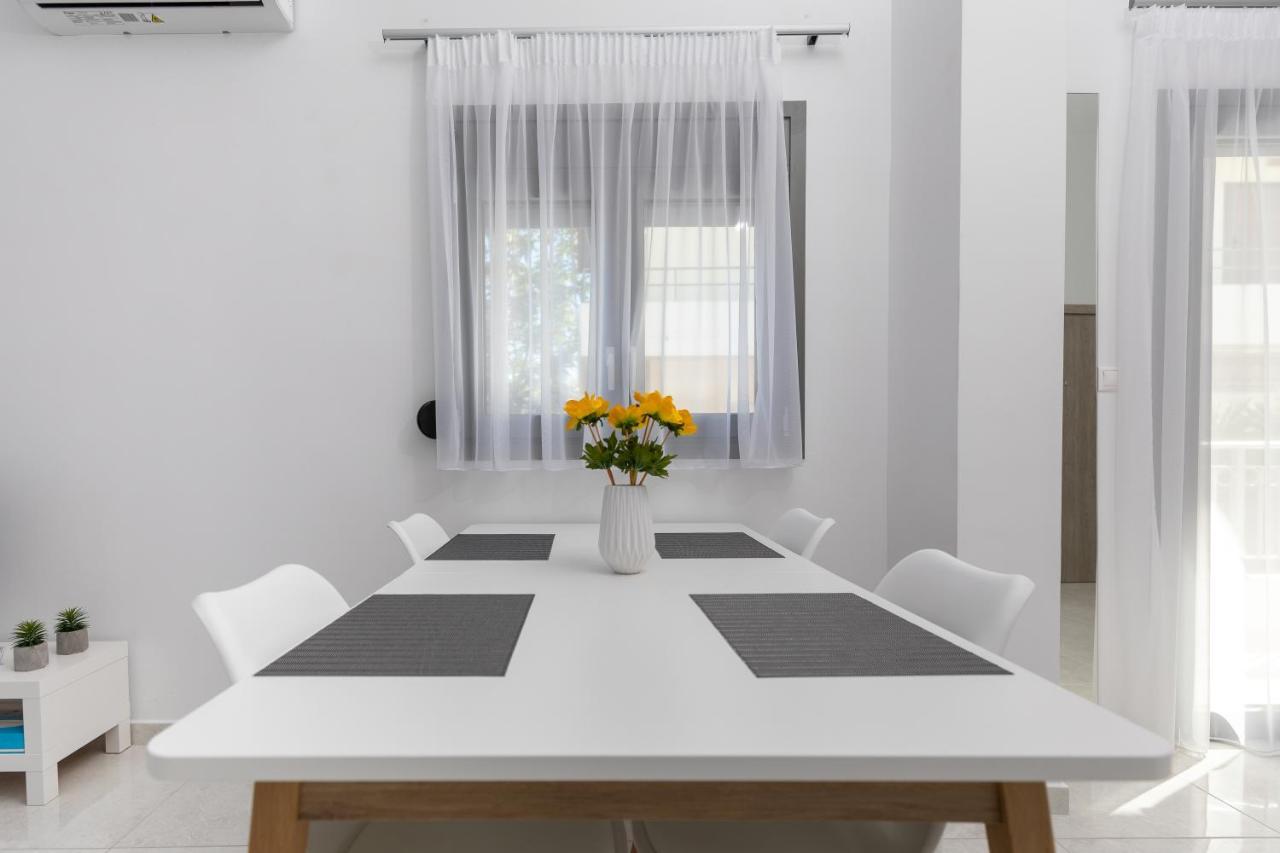 Angelana Luxury Apartments Rhodes City Esterno foto