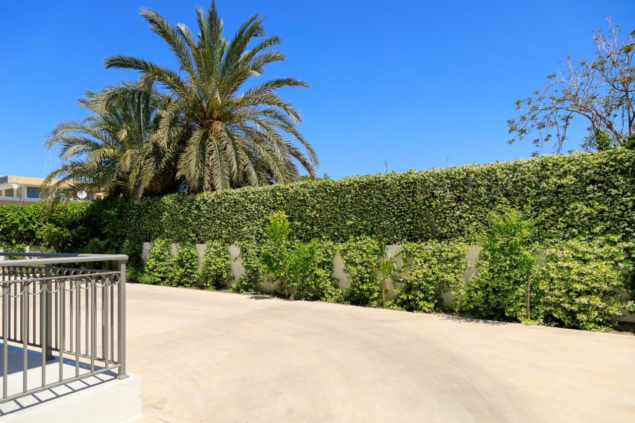 Angelana Luxury Apartments Rhodes City Esterno foto