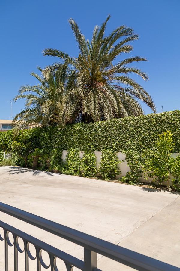 Angelana Luxury Apartments Rhodes City Esterno foto