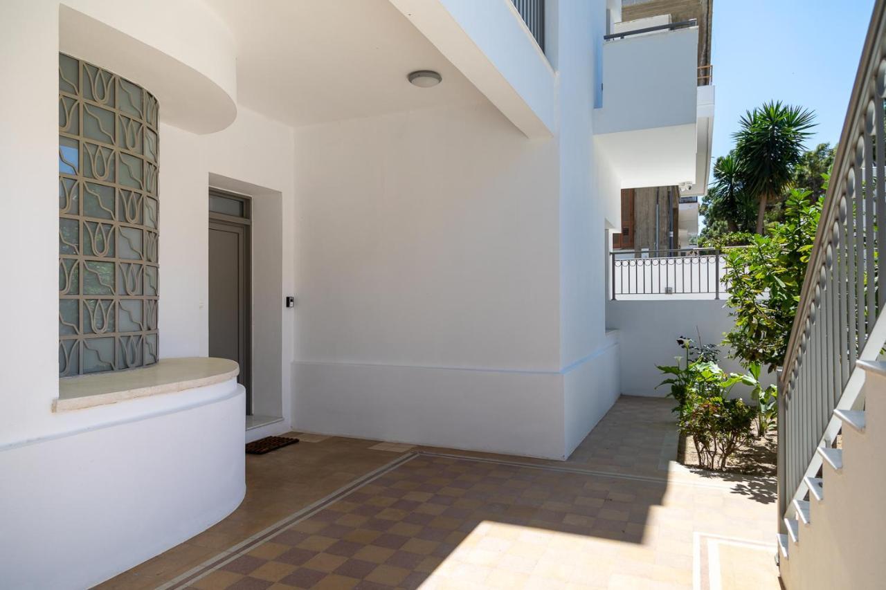 Angelana Luxury Apartments Rhodes City Esterno foto